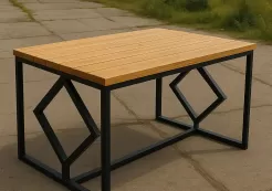 Стол.